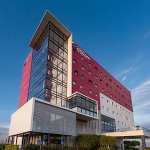Ramada Encore By Wyndham El Salitre